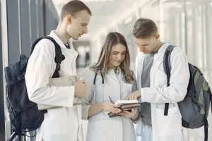 5 Tips For Professionalism in the Healthcare Profession 1 Vocational Nursing Program Students Learn Nursing Professional Behavior