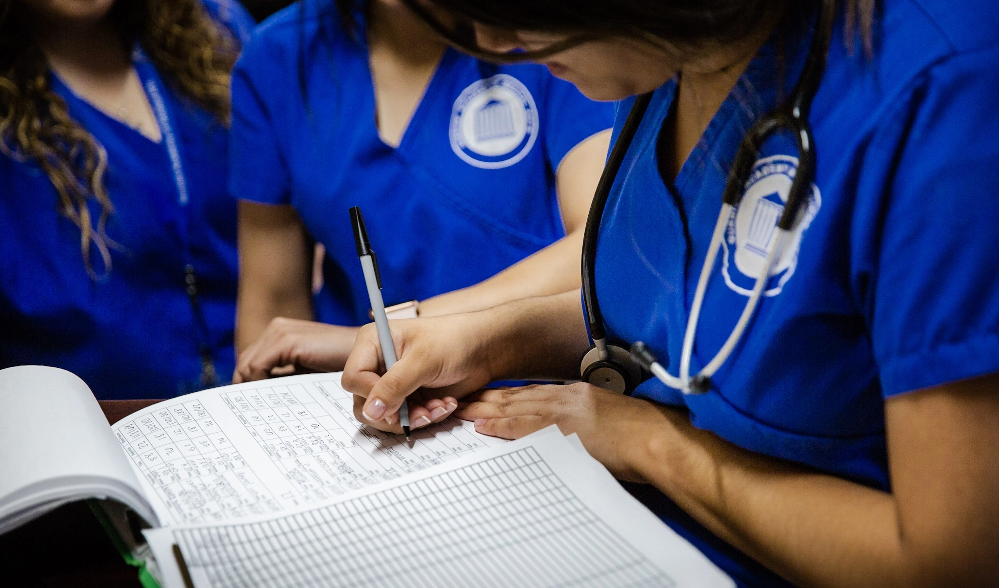 LPN Training in California 1 How LPN students train in a Typical California Nursing School